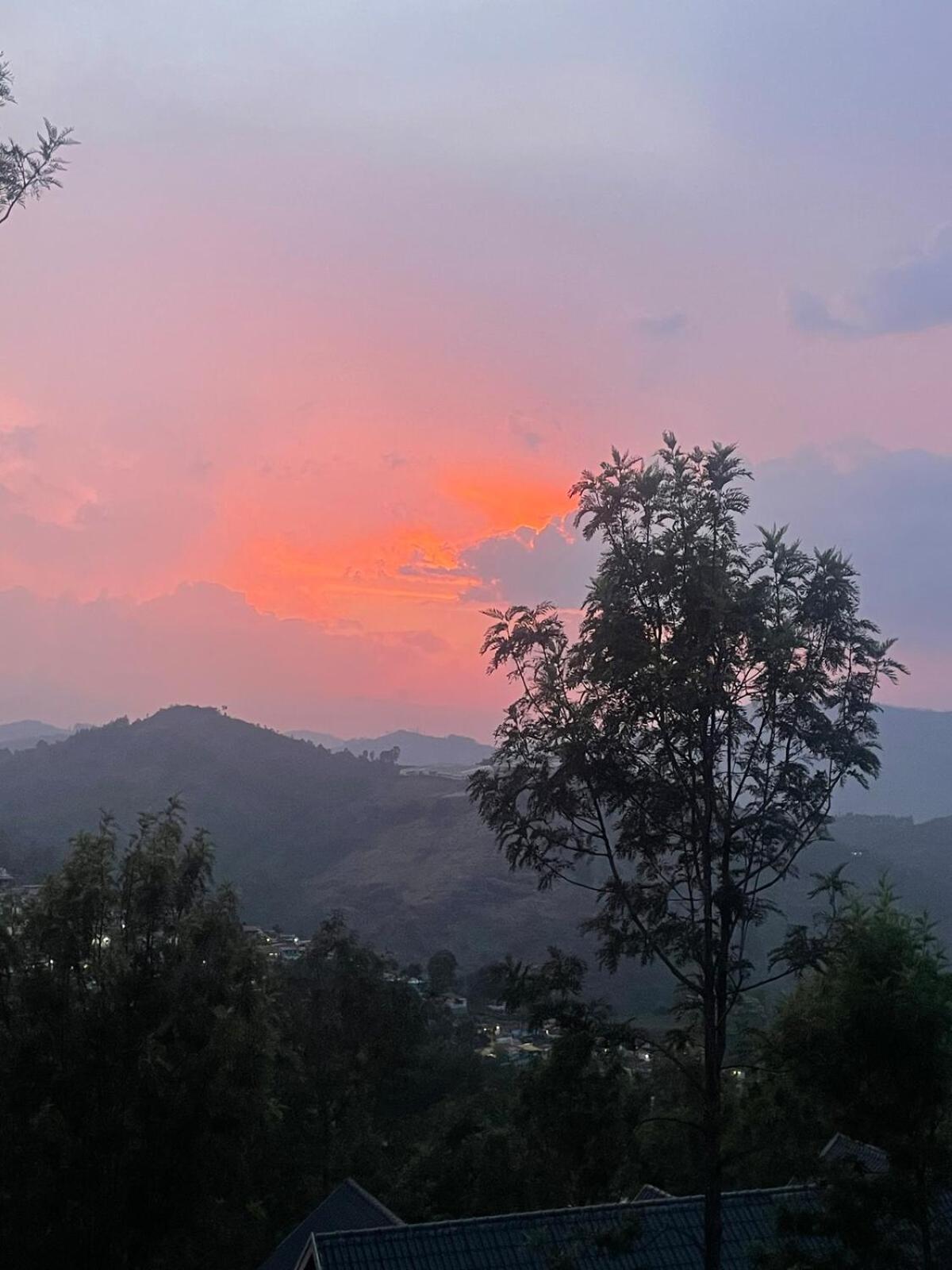 Vila Casa De Kcn Kotagiri Exteriér fotografie